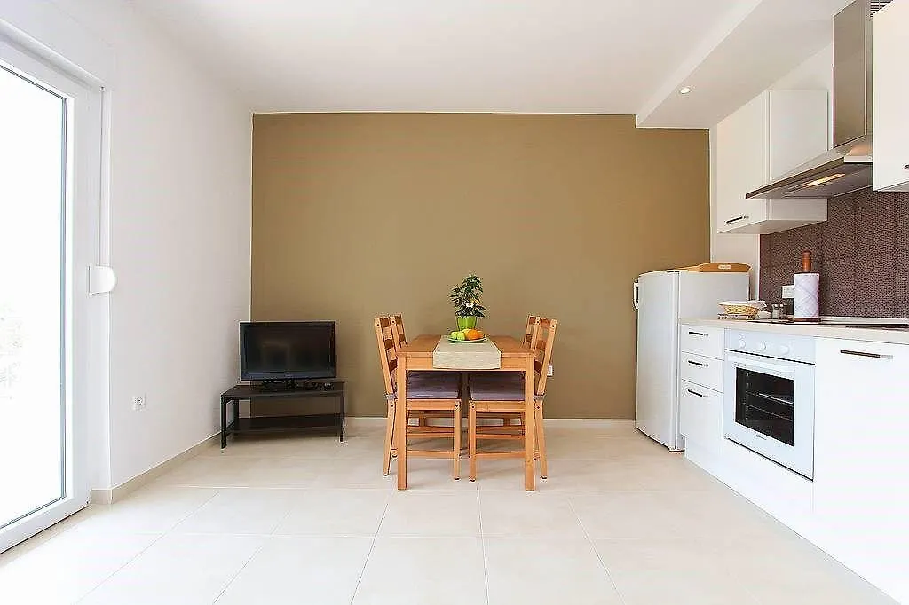 PUY Apartments Mauri