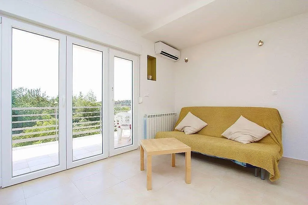 PUY Apartments Mauri